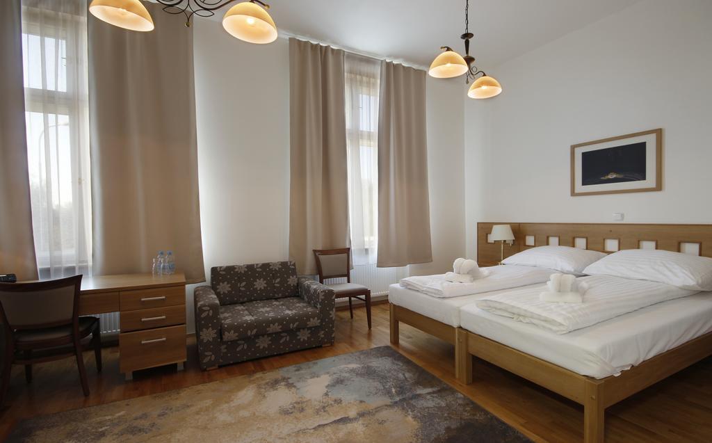 Bohumín Hotel Pod Zelenym Dubem חדר תמונה