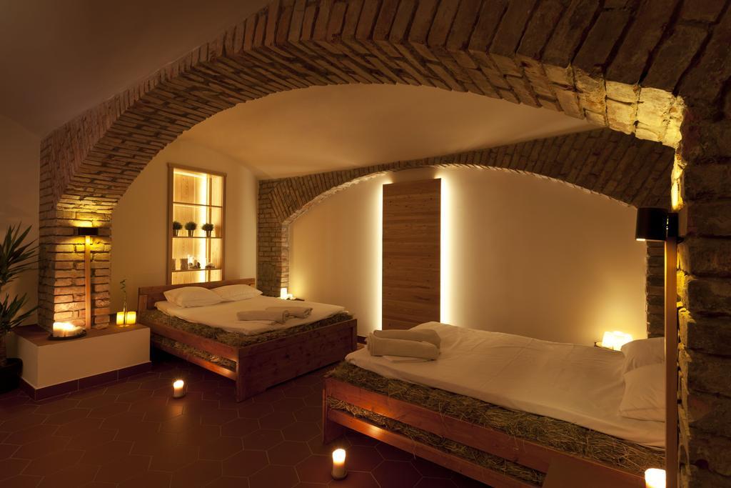 Bohumín Hotel Pod Zelenym Dubem מראה חיצוני תמונה